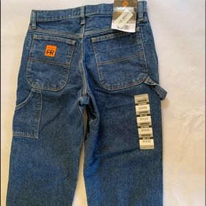 Wrangler Men’s Denim Cargo jeans size 30x32 FR